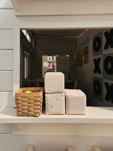 Load image into Gallery viewer, Mini Play Cubes | Floral
