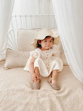 Load image into Gallery viewer, Crib Blanket | Teddy Sand
