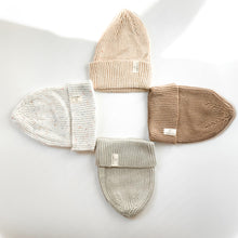 Load image into Gallery viewer, Chunky Knit Beanie | Pecan
