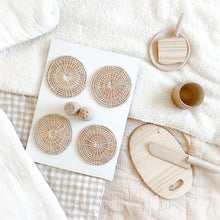 Load image into Gallery viewer, Crib Blanket | Teddy Ivory
