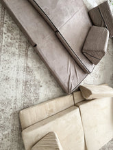 Load image into Gallery viewer, Pampas Play Couch
